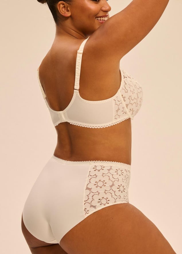 Soutien-gorge avec armatures classique Simone Prle